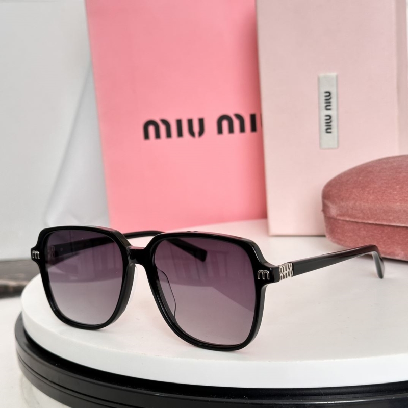 MIU MIU